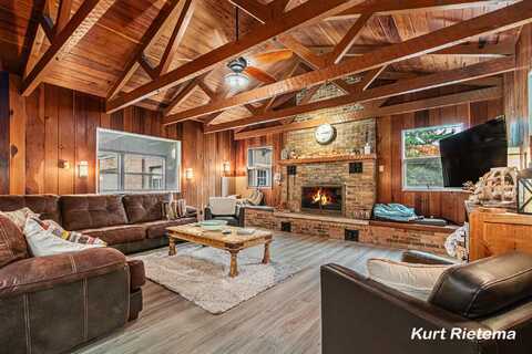 3205 Lakeshore Drive, Saint Joseph, MI 49085