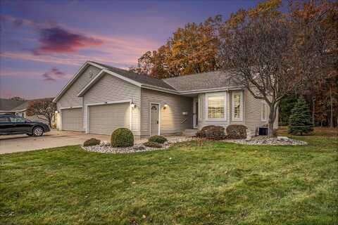 3799 Harris Drive, Norton Shores, MI 49441