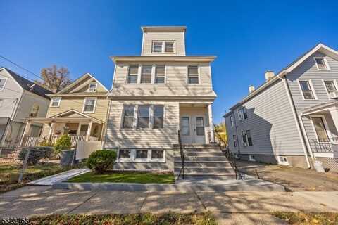 63 Mission St, Montclair, NJ 07042