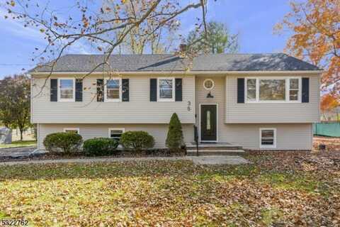 35 La Secla Pl, Berkeley Heights, NJ 07922