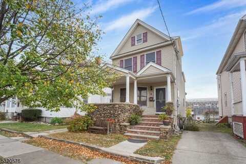 22 Warren Ave, Roselle Park, NJ 07204