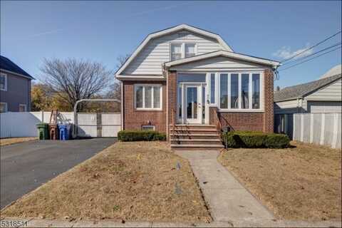 811 Rose Pkwy, Linden, NJ 07036