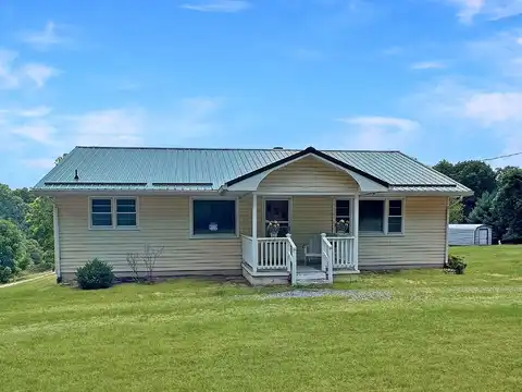 3098 Brush Road, Lewisburg, WV 24901