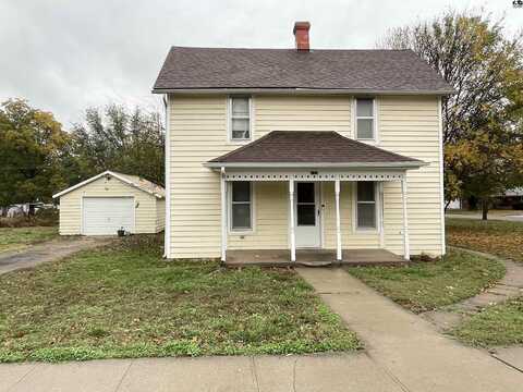 122 S Wichita Ave, Haven, KS 67543