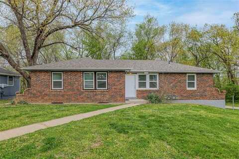 223 SE 121st Road, Warrensburg, MO 64093