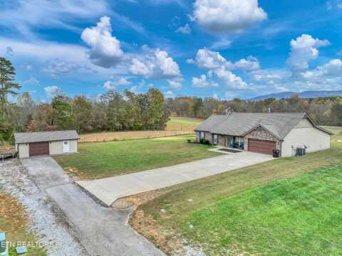 534 Roper Way, Walland, TN 37886