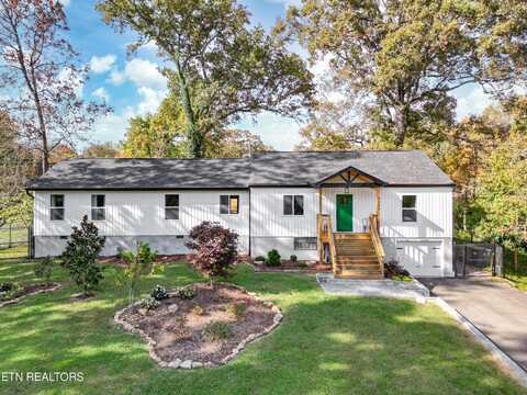 3201 Kenilworth Lane, Knoxville, TN 37917