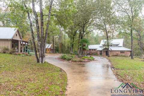 427 Cox Ln, Longview, TX 75605