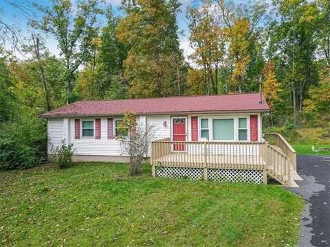 1628 Green Tree Circle, Chestnuthill, PA 18354