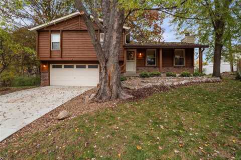 108 Whispering Oaks Drive, Saint Charles, MO 63304