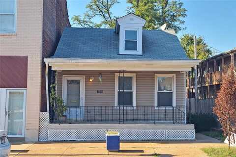 7709 Virginia Avenue, Saint Louis, MO 63111