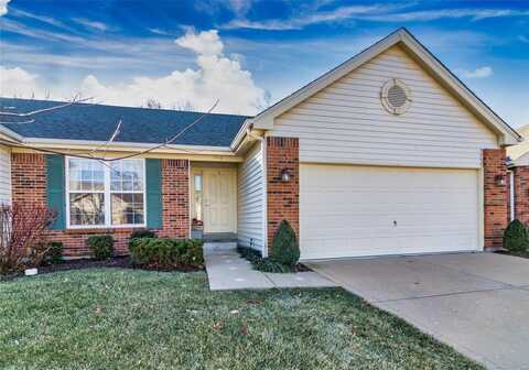 1352 Kensington Way Drive, Ellisville, MO 63011