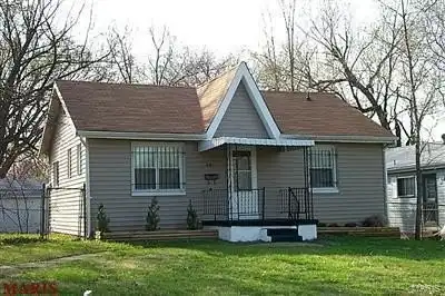 6105 Jefferson, Berkeley, MO 63134