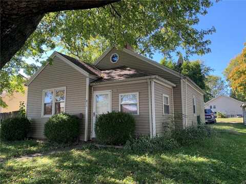 815 S 4th Street, Greenville, IL 62246