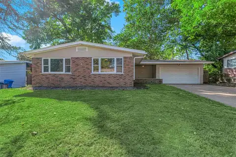 1615 Bay Meadows Drive, Florissant, MO 63033