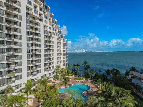 520 Brickell Key Dr, Miami, FL 33131