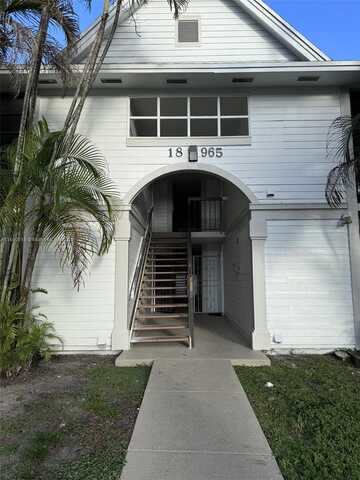 18965 NW 62nd Ave, Hialeah, FL 33015