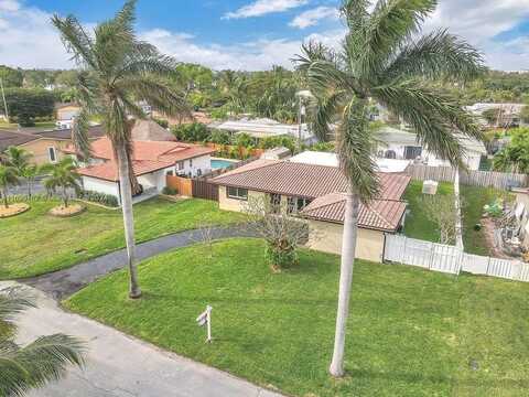 5713 NE 17th Ter, Fort Lauderdale, FL 33334