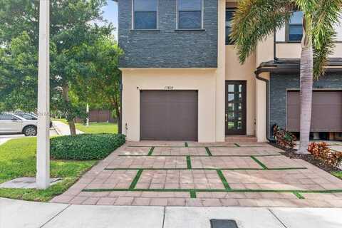 15808 NW 91st Ave, Miami Lakes, FL 33018