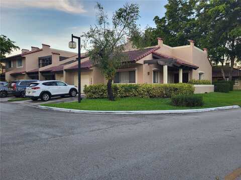 3434 Torremolinos Ave, Doral, FL 33178