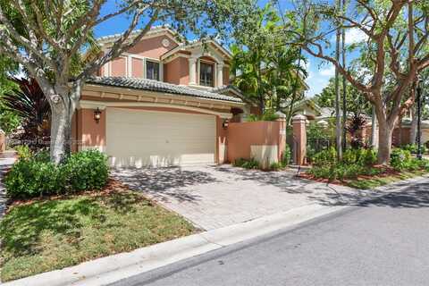 2814 Kinsington Cir, Weston, FL 33332