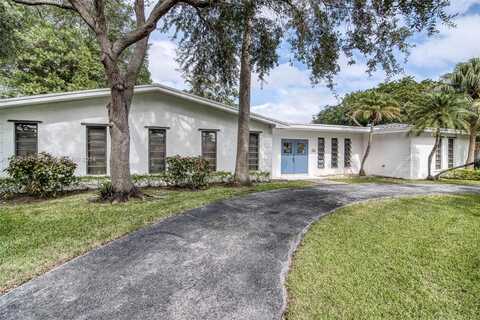 7805 SW 165th St, Palmetto Bay, FL 33157