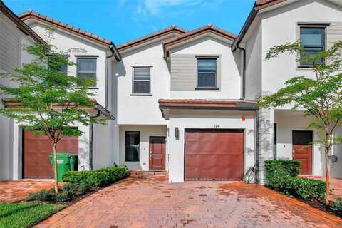 undefined, Pembroke Pines, FL 33027