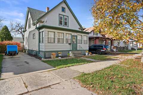 1512 Deane Blvd, Racine, WI 53405