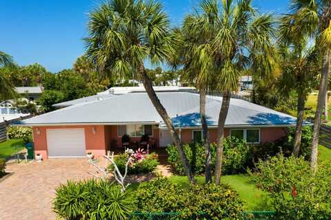 210 83RD STREET, HOLMES BEACH, FL 34217