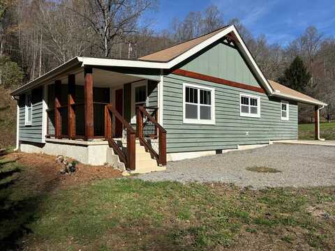 5107 Boiling Springs Road, MURPHY, NC 28906