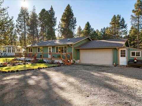 52465 Deer Field Drive, La Pine, OR 97739