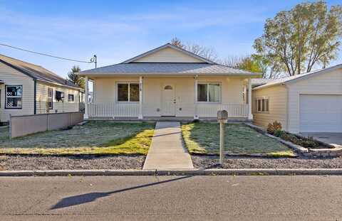 718 NW Deer Street, Prineville, OR 97754