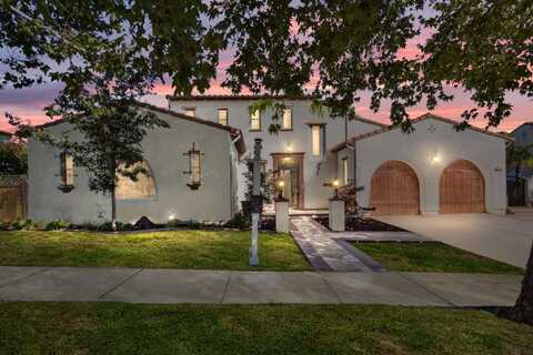 1862 Club DR, GILROY, CA 95020