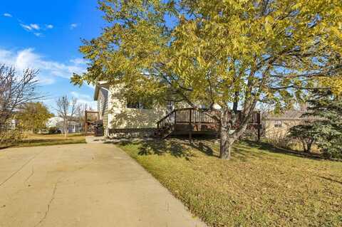 616 Joan Circle, Belle Fourche, SD 57717