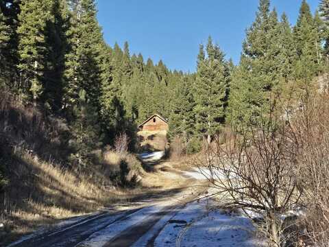 9678 Cramer Creek Road, Clinton, MT 59825