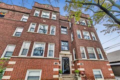 7321 N Paulina Street, Chicago, IL 60626