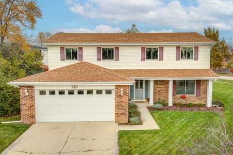 3 Quail Court, Woodridge, IL 60517