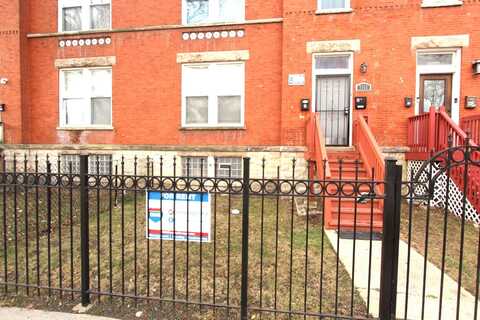 7552 S Parnell Avenue, Chicago, IL 60620