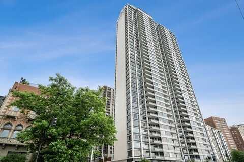 1300 N Lake Shore Drive, Chicago, IL 60610