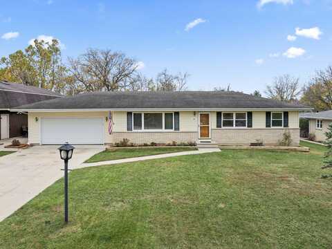 133 Sunset Drive, Carpentersville, IL 60110