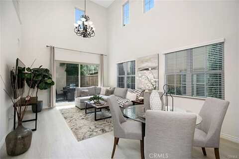 74 Kestrel, Irvine, CA 92618