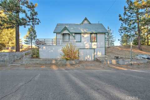 527 Cottage Lane, Big Bear Lake, CA 92315