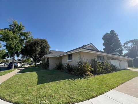 2702 San Lucas Lane, Costa Mesa, CA 92626