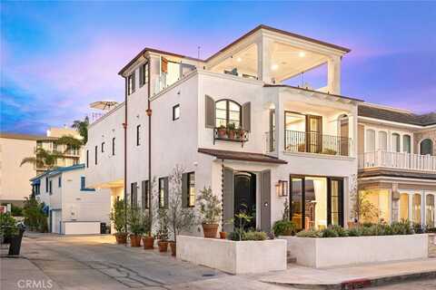 318 Coronado Street, Newport Beach, CA 92661