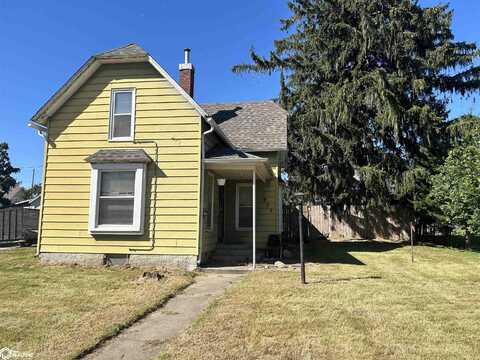 905 W Nevada Street, Marshalltown, IA 50158