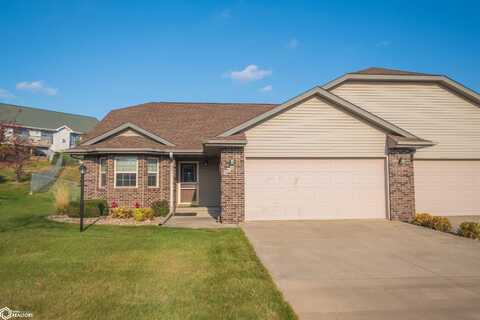 508 Edgebrook Court, Marshalltown, IA 50158