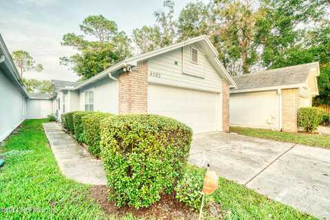 4593 WANDERING OAKS Court, Jacksonville, FL 32257