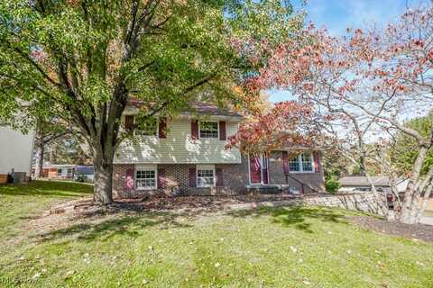 935 Pheasant Grove Avenue NW, Massillon, OH 44646