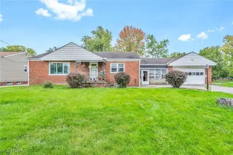 11381 Lawndale Drive, Parma Heights, OH 44130