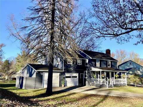 2220 Burma Drive, Youngstown, OH 44511